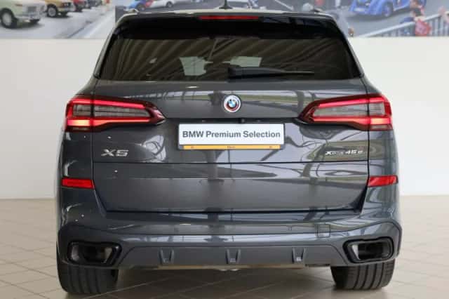 BMW X5 (2023) thumbnail 5