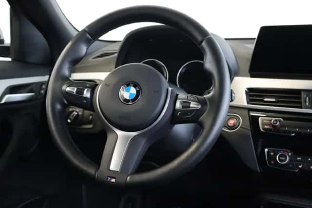 BMW X2 (2021) thumbnail 11