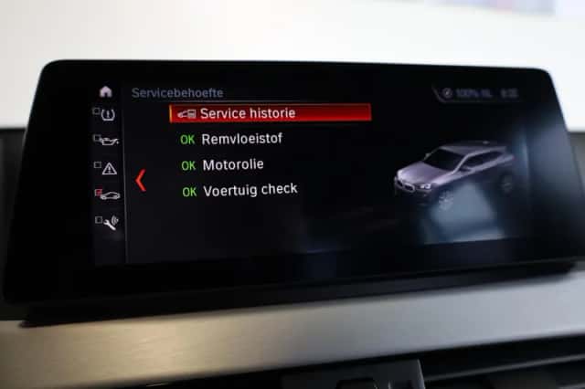 BMW X2 (2021) thumbnail 17