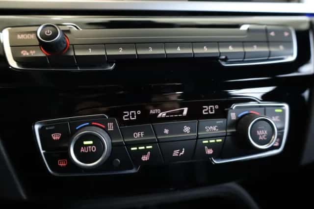 BMW X2 (2021) thumbnail 21