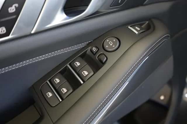 BMW X5 (2021) thumbnail 20