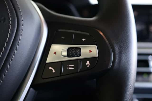 BMW X5 (2021) thumbnail 23