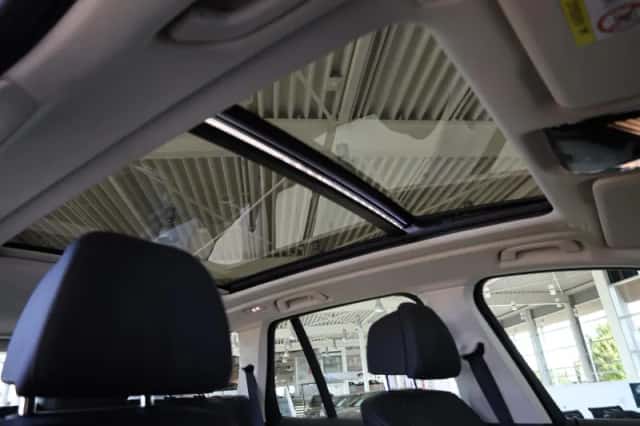 BMW X5 (2021) thumbnail 24