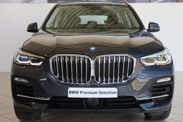 BMW X5 (2021) thumbnail 4