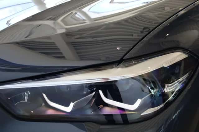 BMW X5 (2021) thumbnail 31