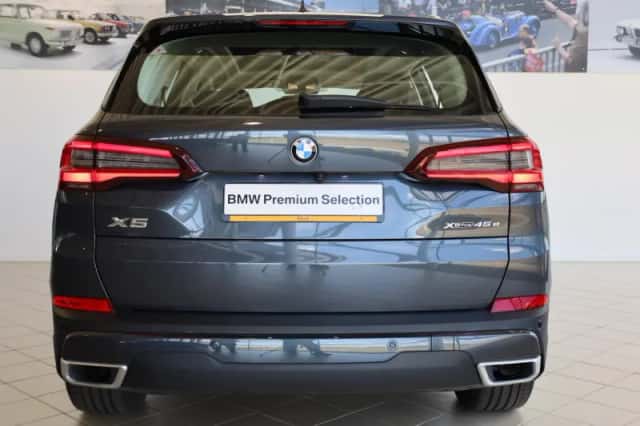 BMW X5 (2021) thumbnail 5