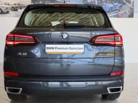 BMW X5 (2021) thumbnail 5