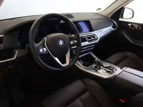 BMW X5 (2021) thumbnail 7