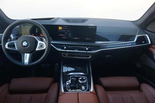 BMW X7 (2026) thumbnail 11