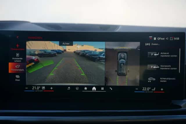 BMW X7 (2026) thumbnail 16