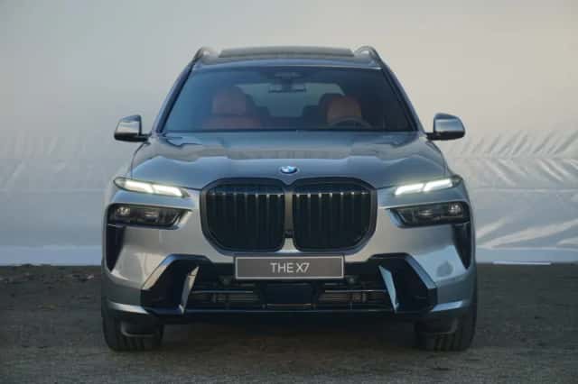 BMW X7 (2026) thumbnail 4