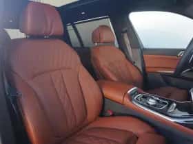 BMW X7 (2026) thumbnail 7