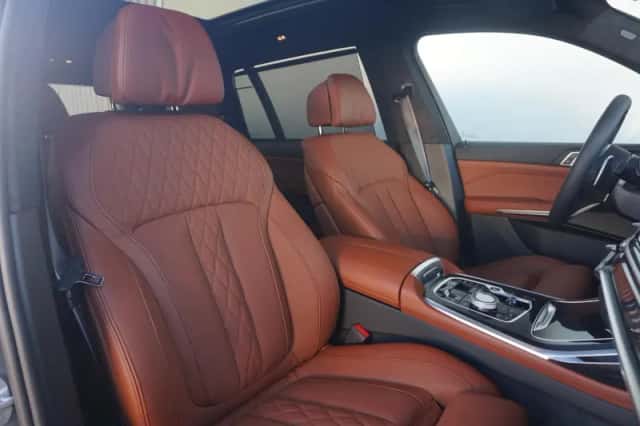 BMW X7 (2026) thumbnail 8