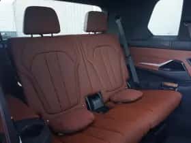 BMW X7 (2026) thumbnail 9