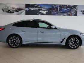 BMW i4 (2023) thumbnail 3