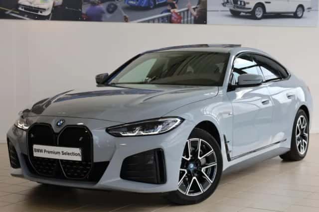BMW i4 (2023) thumbnail 33