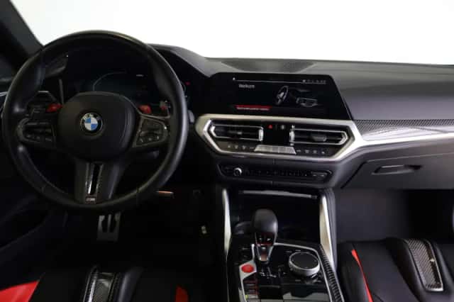 BMW M4 (2021) thumbnail 11