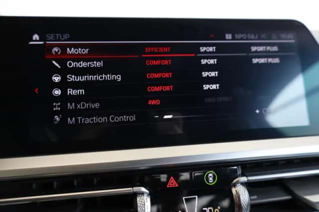 BMW M4 (2021) thumbnail 17