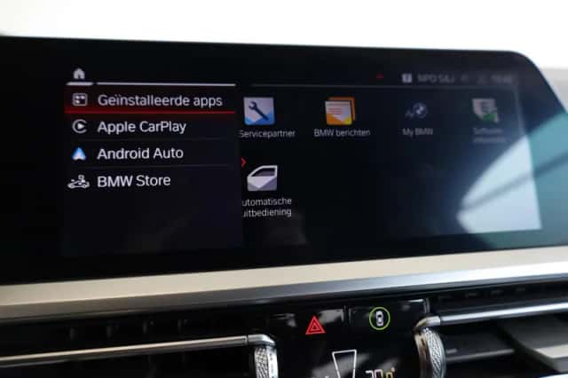BMW M4 (2021) thumbnail 19