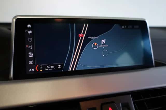 BMW X2 (2019) thumbnail 17