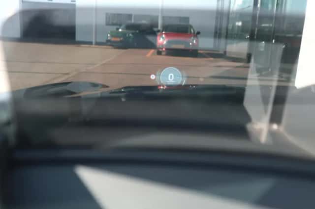 MINI Cabrio (2025) thumbnail 18