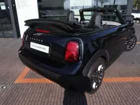 MINI Cabrio (2025) thumbnail 8