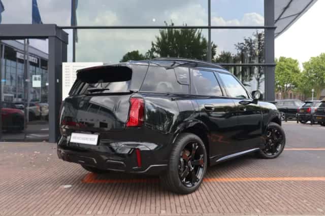 MINI Countryman (2026) thumbnail 2