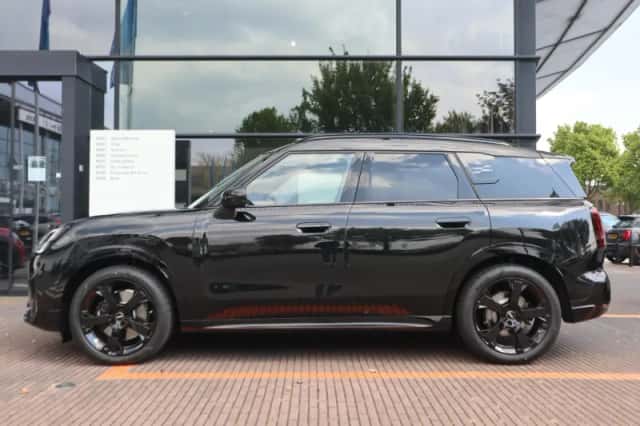 MINI Countryman (2026) thumbnail 3