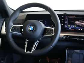 BMW X1 (2025) thumbnail 11