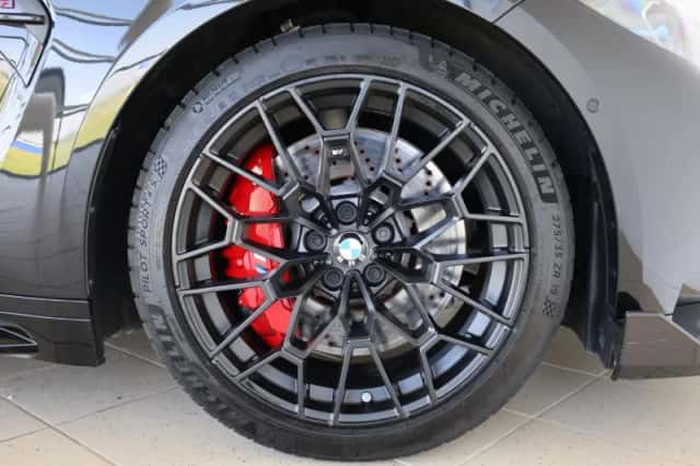 BMW M3 (2023) thumbnail 10
