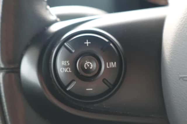 MINI Countryman (2021) thumbnail 13