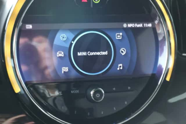 MINI Countryman (2021) thumbnail 15