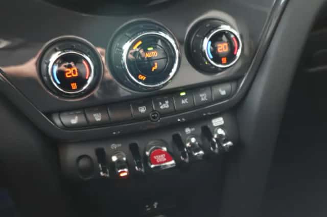 MINI Countryman (2021) thumbnail 19