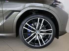 BMW X6 (2019) thumbnail 6