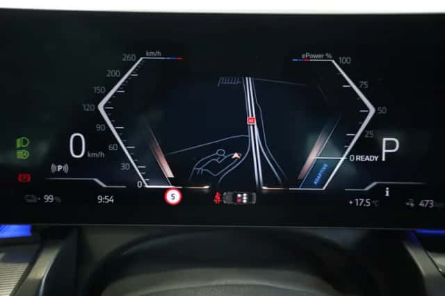 BMW i5 (2026) thumbnail 12
