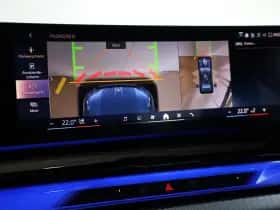 BMW i5 (2026) thumbnail 15