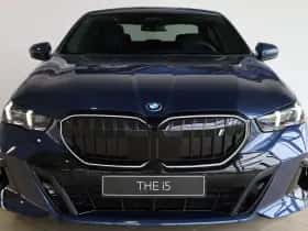 BMW i5 (2026) thumbnail 4