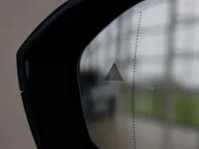 BMW i5 (2026) thumbnail 32