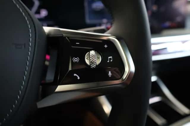 BMW i7 (2026) thumbnail 33