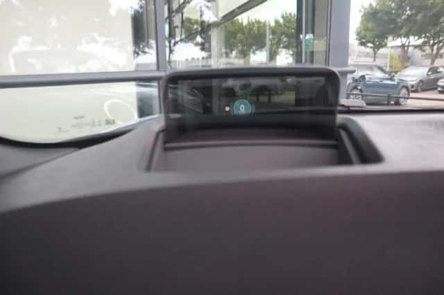 MINI Cabrio (2026) thumbnail 12