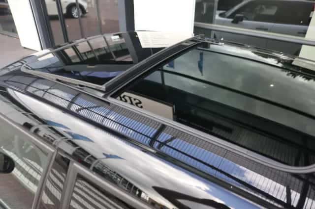 MINI Cooper (2026) thumbnail 9