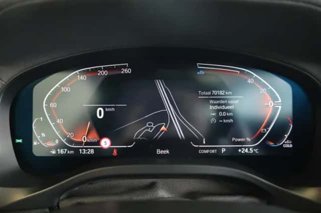 BMW X4 (2022) thumbnail 13