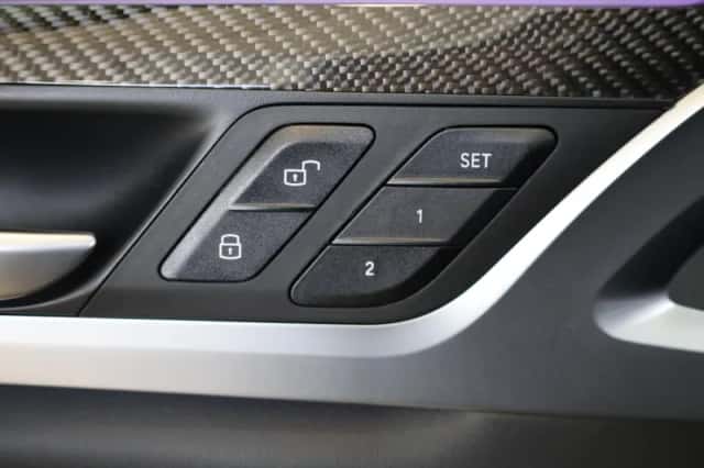 BMW X4 (2022) thumbnail 24