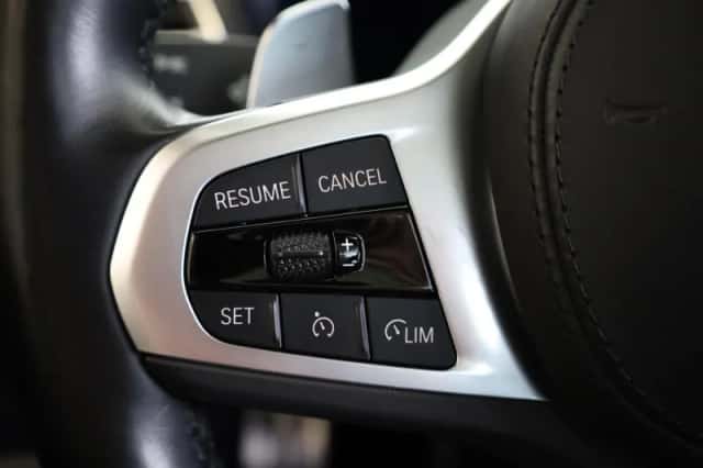 BMW X4 (2022) thumbnail 25