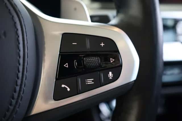 BMW X4 (2022) thumbnail 26