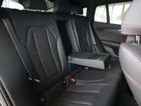 BMW X4 (2022) thumbnail 9
