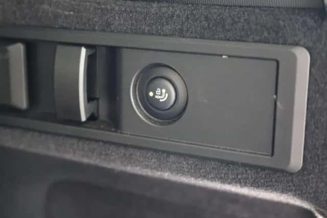 BMW 3-Serie (2025) thumbnail 27