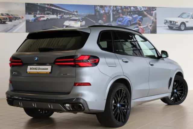 BMW X5 (2025) thumbnail 2