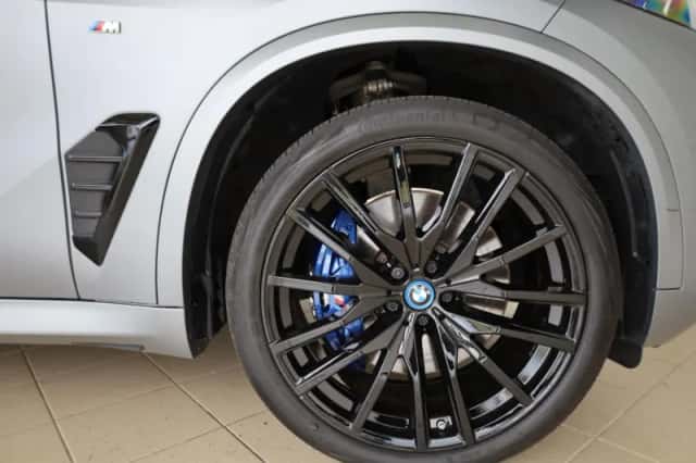 BMW X5 (2025) thumbnail 6