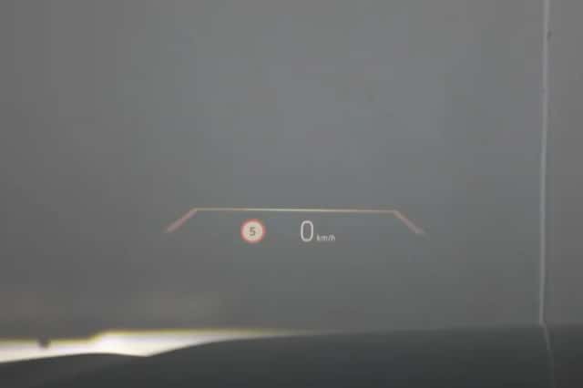 BMW i4 (2023) thumbnail 14